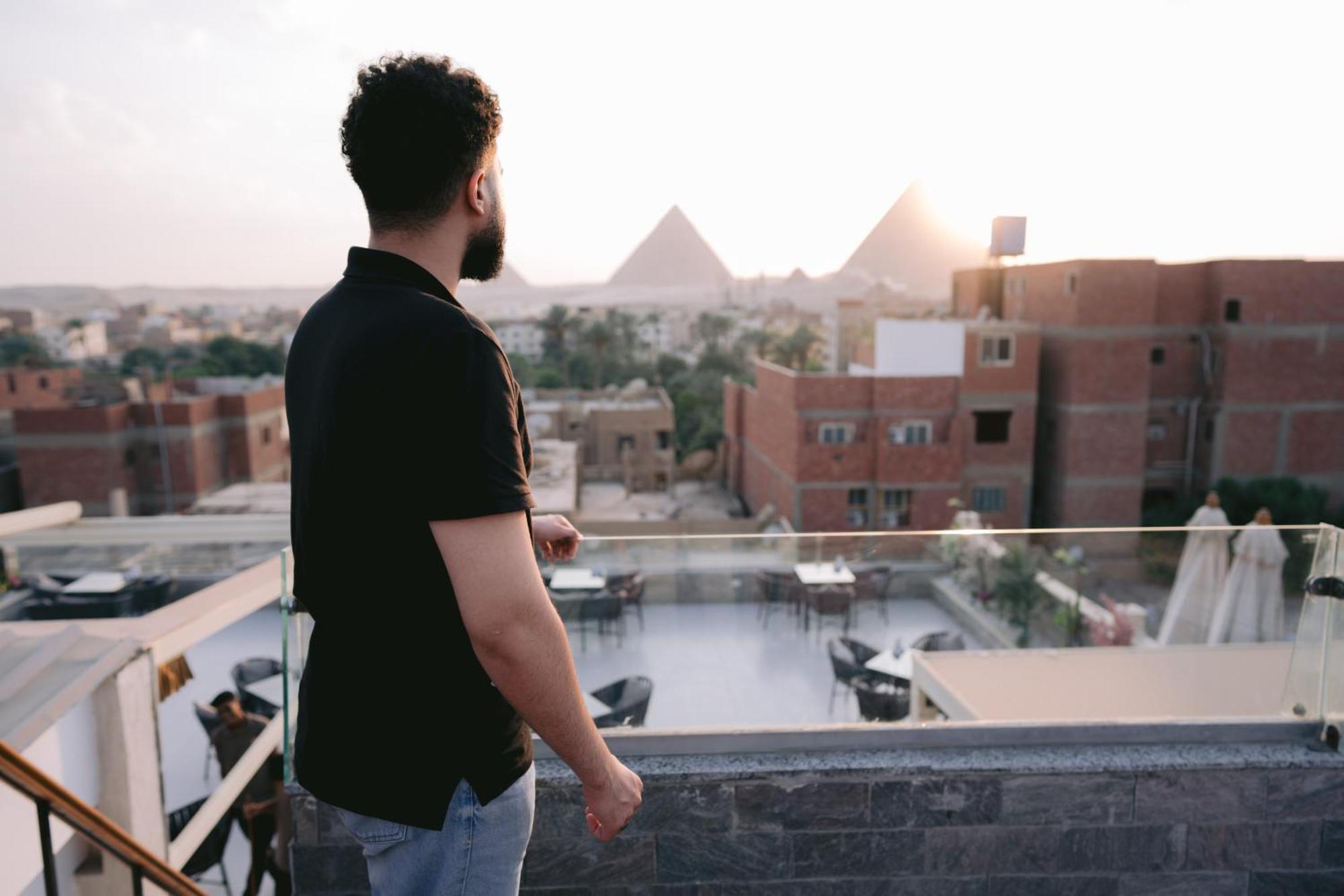 Tuya Pyramids Inn Kafrat al Jabal Экстерьер фото