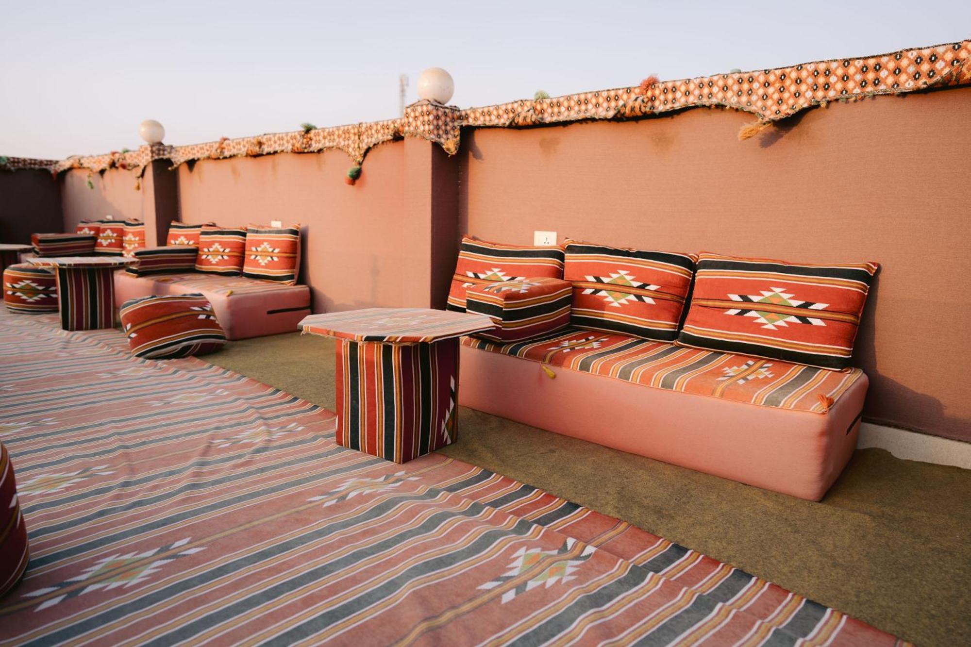 Tuya Pyramids Inn Kafrat al Jabal Экстерьер фото