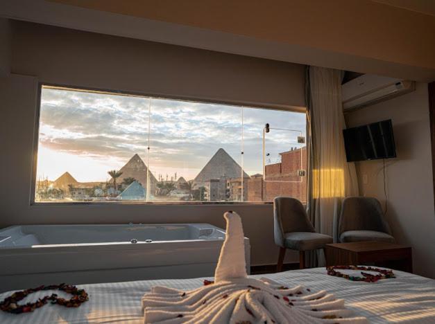 Tuya Pyramids Inn Kafrat al Jabal Экстерьер фото
